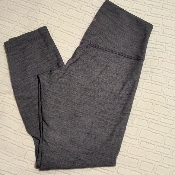 Lululemon leggings - Picture 1 of 3